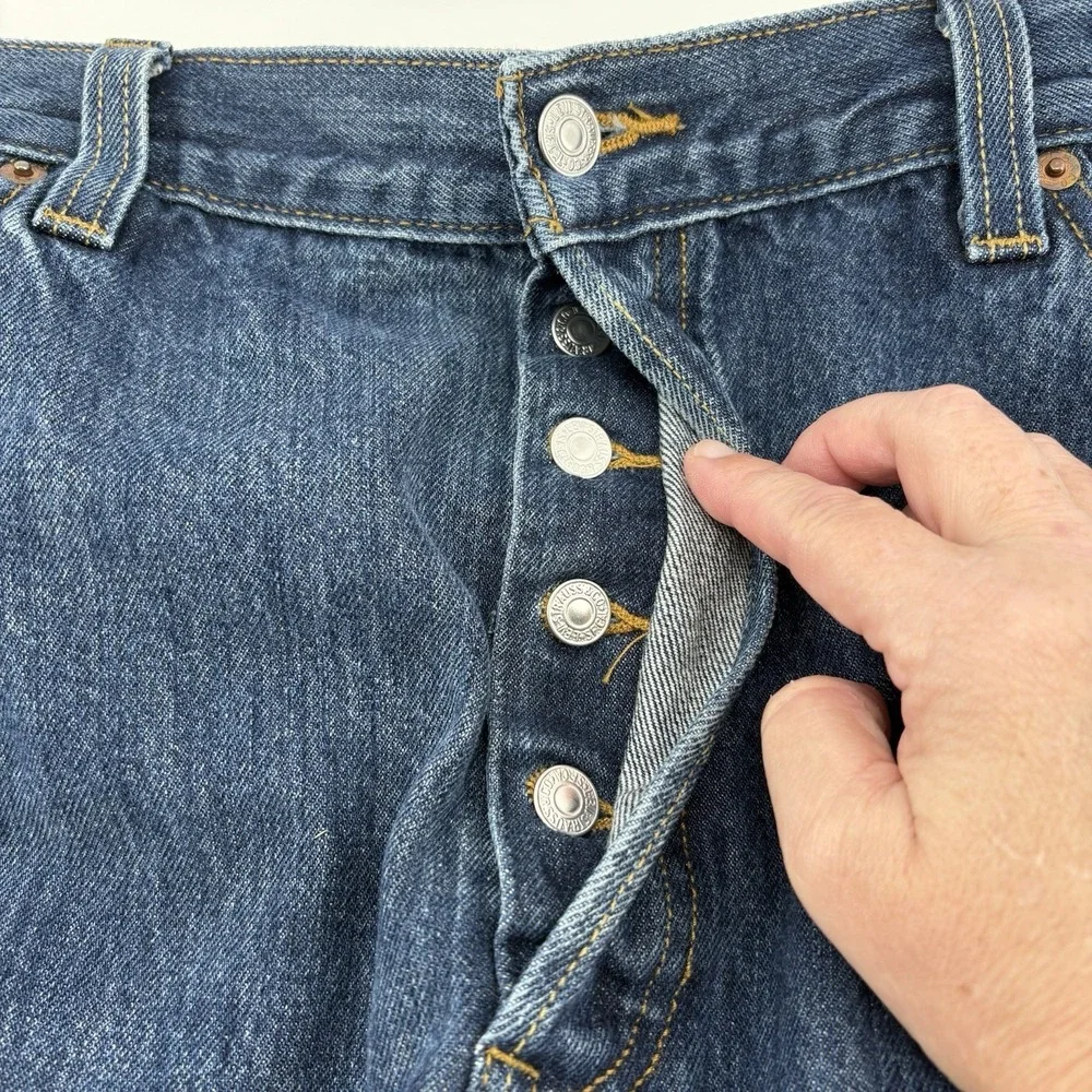 VTG Levi's 501 Button Fly Straight Men's Jeans 40x30 (Fits 38x29) Distressed YKK